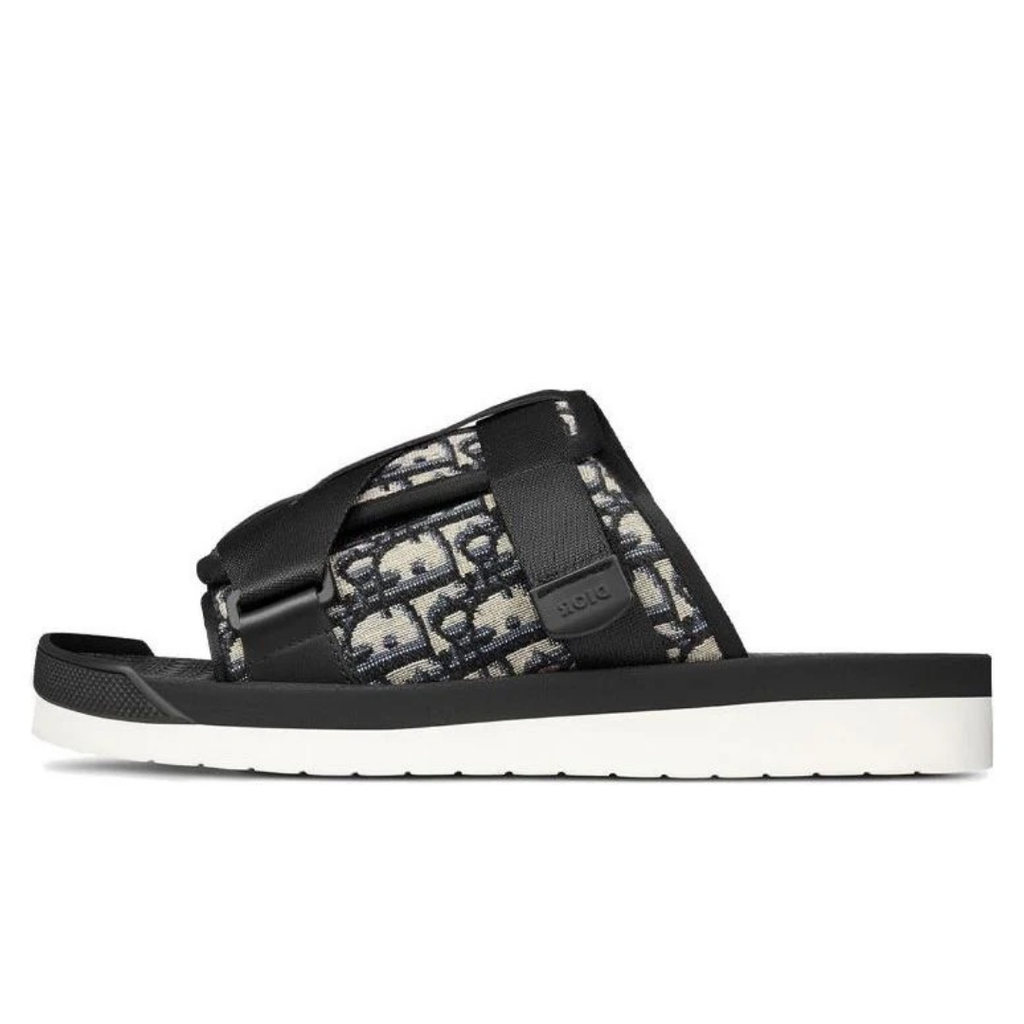 Sandals Alpha Oblique Black Grey