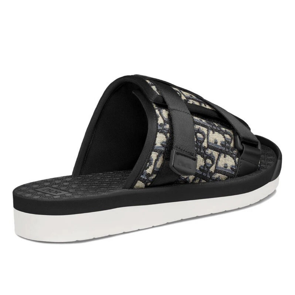 Sandals Alpha Oblique Black Grey