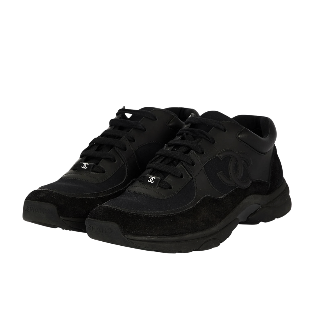 Runner Triple Black