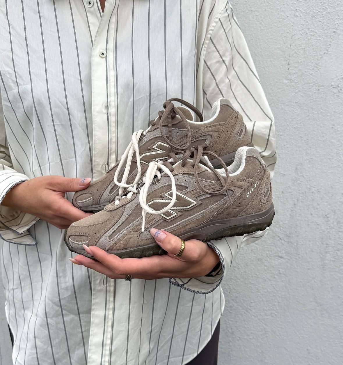 New Balance 204L Mushroom